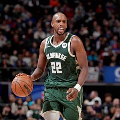 Will the Bucks’ Khris Middleton be able to play in the playoffs?