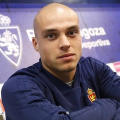 Pombo: "En casa no podemos perder nuestra identidad"