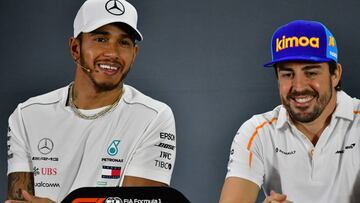 Lewis Hamilton y Fernando Alonso, en 2018.