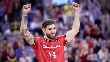 Christian Díaz celebra el triunfo del Covirán Granada y su gran actuación ante el MoraBanc Andorra.