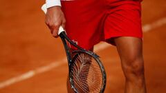Djokovic vuelve a las pistas y quiere darle un récord a Nadal