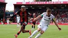 Primera titularidad de Julián Araujo en Premier League vs Newcastle