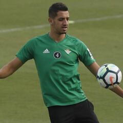 Zouhair Feddal: "Voy a intentar comenzar la Liga"