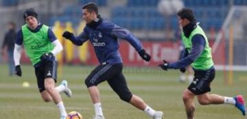 James se exige en el entreno del Madrid y apunta al Celta