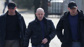 FILE PHOTO: Founder of Wagner private mercenary group Yevgeny Prigozhin leaves a cemetery before the funeral of Russian military blogger Maxim Fomin widely known by the name of Vladlen Tatarsky, who was recently killed in a bomb attack in a St Petersburg cafe, in Moscow, Russia, April 8, 2023. REUTERS/Yulia Morozova/File Photo