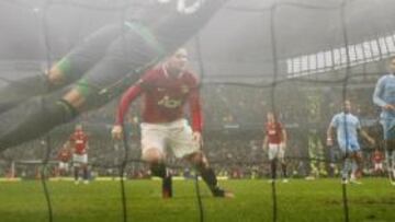 <b>CERTERO. </b>Rooney llevó a su equipo a la siguiente ronda de la FA Cup, tras un gran partido en el que marcó dos goles.