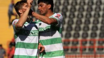 Temuco sigue en racha y Curicó se quedó con el clásico