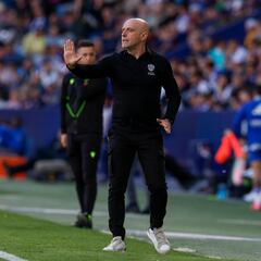 Calero: “Toca ser prudente porque llegan las curvas más peligrosas”