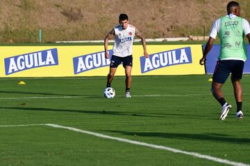 Primer entrenamiento de la Selección Colombia pensando en el partido ante Uruguay