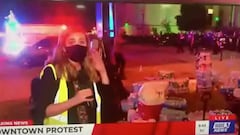 Descontrol en Estados Unidos: disparan balas de goma a esta reportera en pleno directo