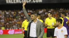 Claudio L&oacute;pez, en su &uacute;ltima aparici&oacute;n por Mestalla en agosto de 2016.