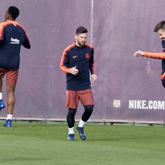 Messi, Piqué e Iniesta, en la convocatoria de Valverde