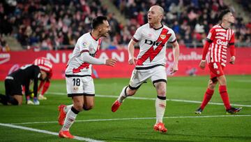 Álvaro e Isi, durante un partido del Rayo.