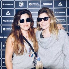Dalma y Gianinna fueron a alentar al Lobo de Diego Maradona contra River