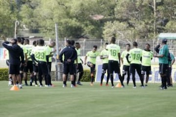 El equipo verdolaga se entrena para afrontar su primer reto como lo es enfrentar al Deportivo Cali por la Superliga.