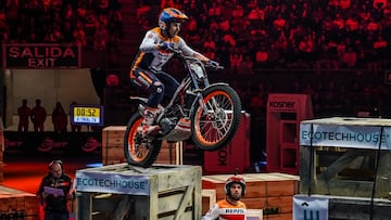 Toni Bou, con la Honda.