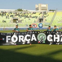 El polémico gesto de jugador de Wanderers en homenaje al Chape
