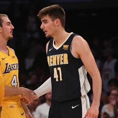 Juancho pide paso: 18 puntos contra los Lakers de Kuzma (21)