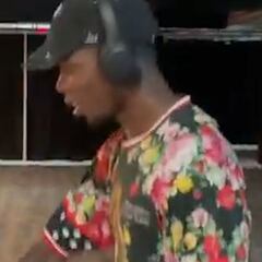 Pogba 'ficha' por la NBA con un outfit que no tiene desperdicio