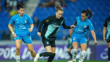 (L) of Gotham fights for the ball with Valeria del Campo of Monterrey during the Group Stage B match between Gotham FC and Monterrey as part of the Concacaf W Champions Cup 2025-2026 at Icahn Stadium on August 20, 2025 in Randalls Island, Manhattan, New York, United States.