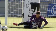 Javi Díaz pone fin a su estancia en el Tenerife