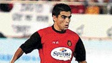 <B>EL CEREBRO</B>. Ibagaza lbordó el fútbol en la ida en Son Moix.