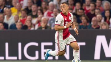 Sergino Dest vive un gran momento en el Ajax, raz&oacute;n por la que se ha ganado la titularidad del equipo, y ahora un gigante de Alemania lo busca.