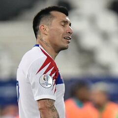 "Perdón Chile": el mensaje más triste de Gary Medel