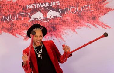 Emotional Neymar declares "new toe" would be perfect birthday present