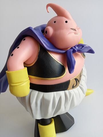 Majin Buu por Banpresto