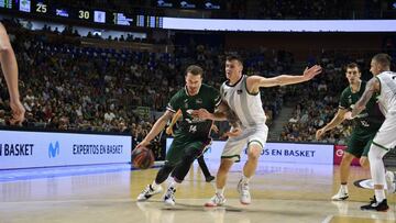 12/10/19 PARTIDO BALONCESTO ACB ENDESA
UNICAJA DE MALAGA - JOVENTUT DE BADALONA
JOSH ADAMS