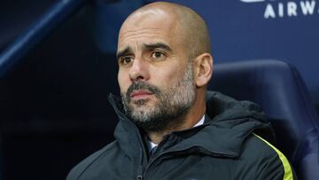 "Si no fuera Guardiola, ya le habrían tirado plátanos"