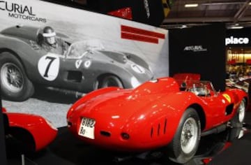 El Ferrari de 1957 (335 S Spider Scaglietti) en la subasta celebrada en París.