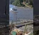 Hay que estar alerta: oleaje destruye muelle en Valdivia