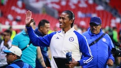 Joel Huiqui cumpliendo el sueño de dirigir al club de sus amores