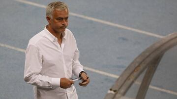 Mourinho en un partido con el Tottenham.