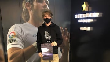 Adam Arvelo, una de las joyas de 'La Fábrica', firma por Stellar Group