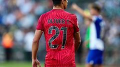 Oliver Torres se despide de España a la mexicana