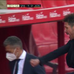 ¿Es media liga el triunfo en Granada? Vean a Simeone en el pitido final