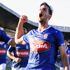 Melipilla le mete presión a los líderes con triplete de Sosa