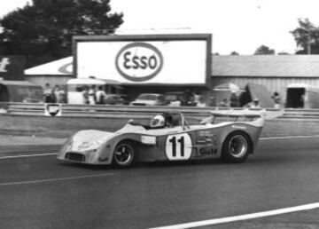 Obtuvo 76 victorias, 112 podios y 9 títulos en su carrera, además de 14 victorias en el el TT Isla de Man. 
Falleció el 23 de marzo de 1981 debido a las heridas sufridas en un accidente automovilístico dos días antes.