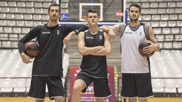 José Ignacio Nogués, Nenad Dimitrijevic y Xabi López Arostegui.