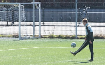 De Jong aprovechó para entrenarse en Holanda... hasta que le dejaron