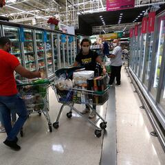 ¿Qué productos se pueden comprar con la Tarjeta Junaeb en los supermercados?