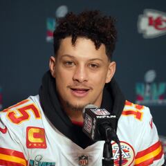 Where did Patrick Mahomes play college football? When was he drafted?