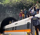 Al menos 48 muertos en un accidente de tren en Taiwán