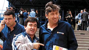 <B>ÓRDENES.</B> Vicente Belda coincidió ayer con Eusebio Unzúe en el centro de prensa. El director del Kelme le instó a romper la carrera.