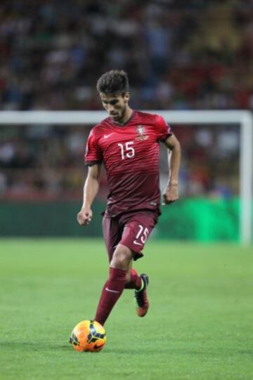 07/09/14. André Gomes debuta con la selección absoluta contra Albania en la fase de clasificación para la Eurocopa 2016.