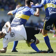 Jorge Valdivia, el más golpeado por segundo torneo seguido