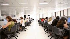 Empresa de call center, que ofrece servicios en Chile, pide irse a quiebra: culpa a las 40 horas